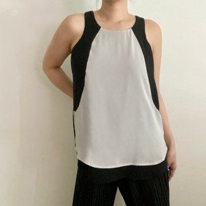 Black & White flowy sleeveless top